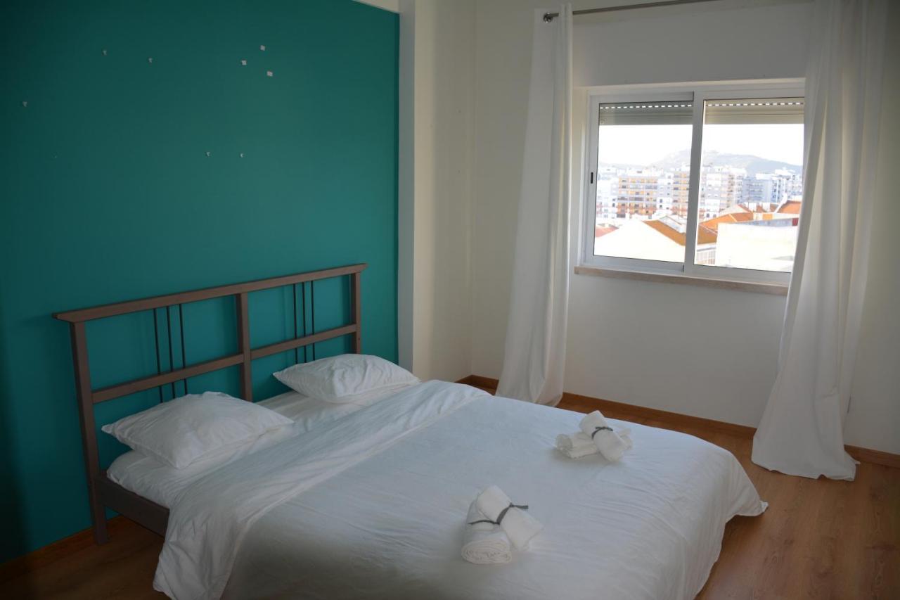 M&H Loft - Apartamento T2 Em Setúbal Esterno foto