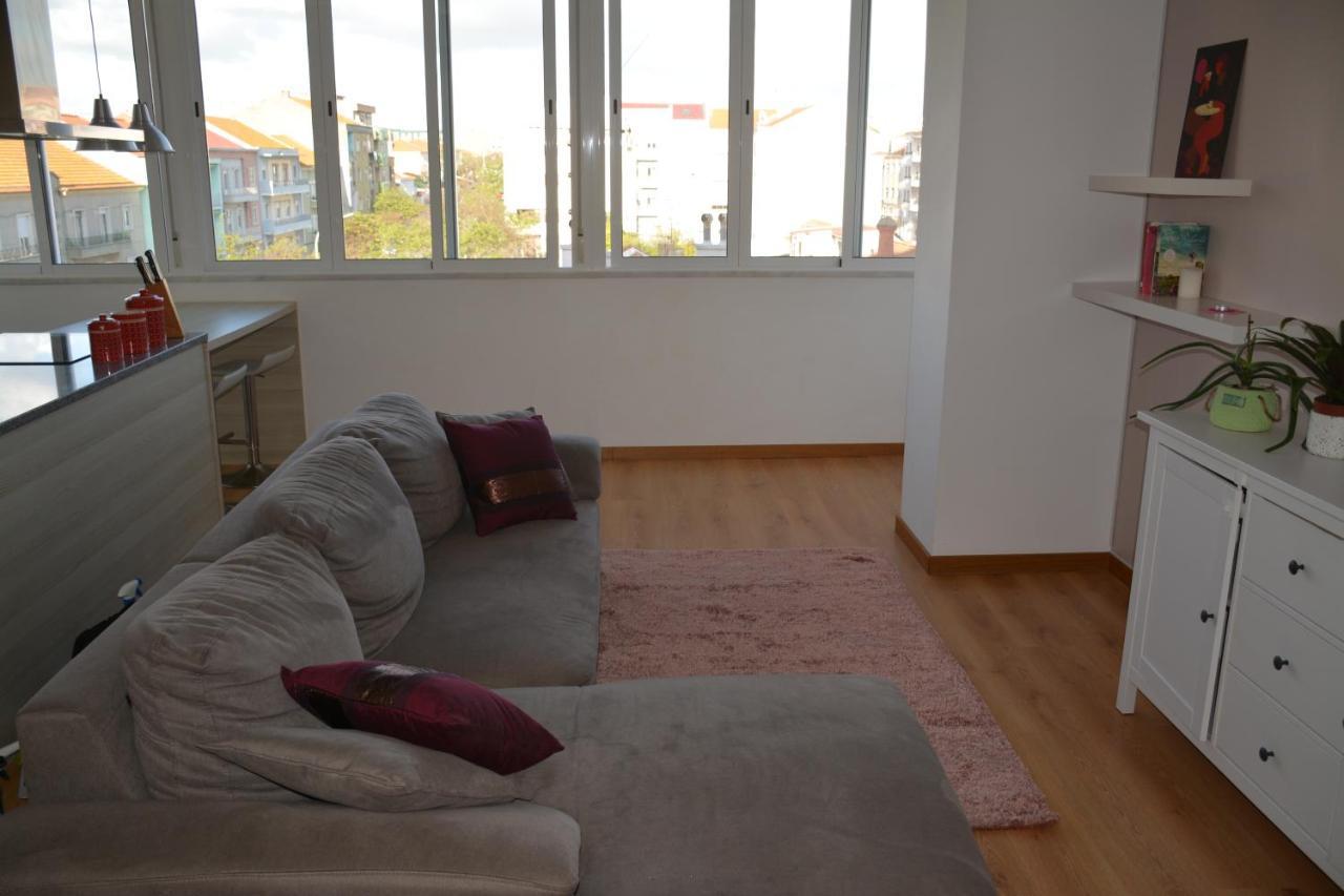 M&H Loft - Apartamento T2 Em Setúbal Esterno foto